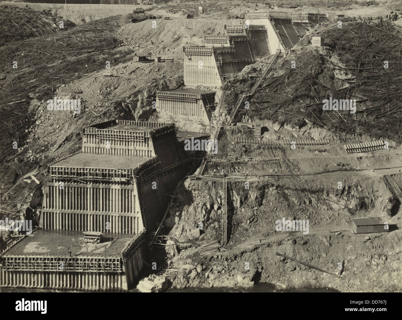 Alder Dam construction site in Washington, Feb. 1943. Concrete