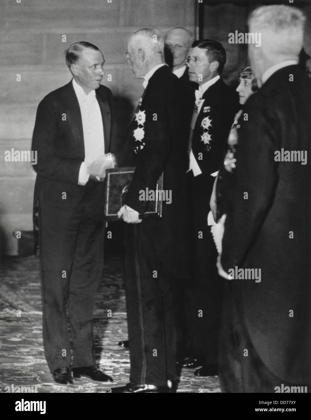 Sinclair Lewis, American novelist, short-story writer, and playwright. Photo shows him receiving the 1930 Nobel Prize in Stock Photo