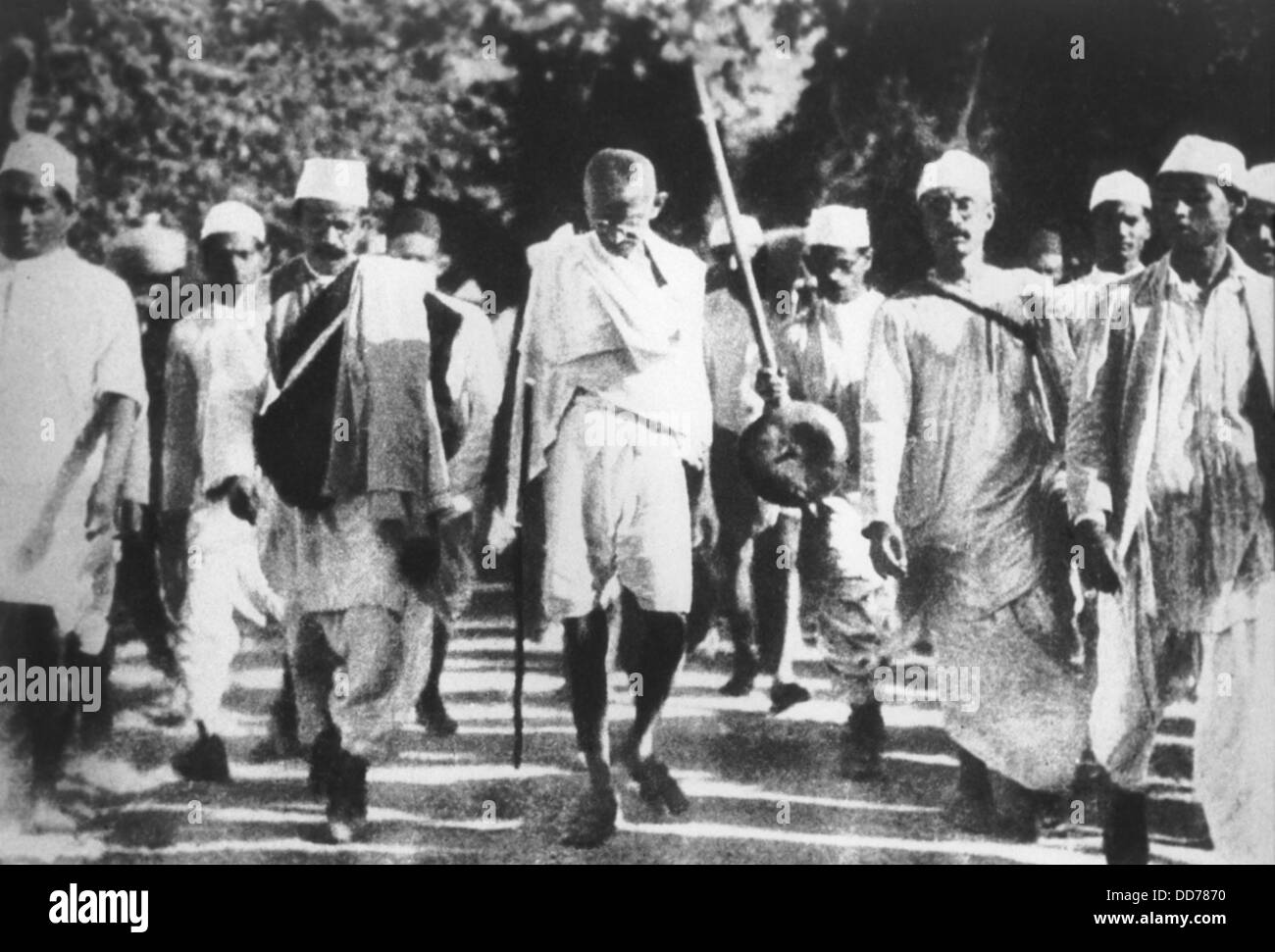 Mohandas Gandhi on the Salt March in 1930. He walked from 240 miles to the sea coast to produce salt without paying the British Stock Photo
