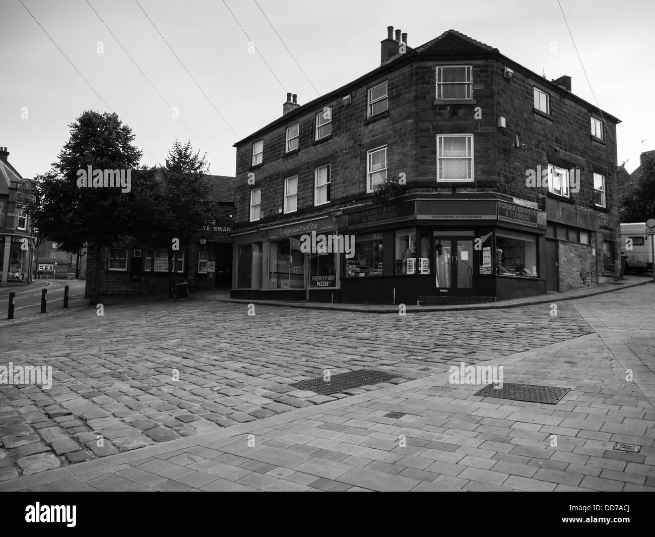 Belper Market Square in the Early Morning Stock Photo Alamy