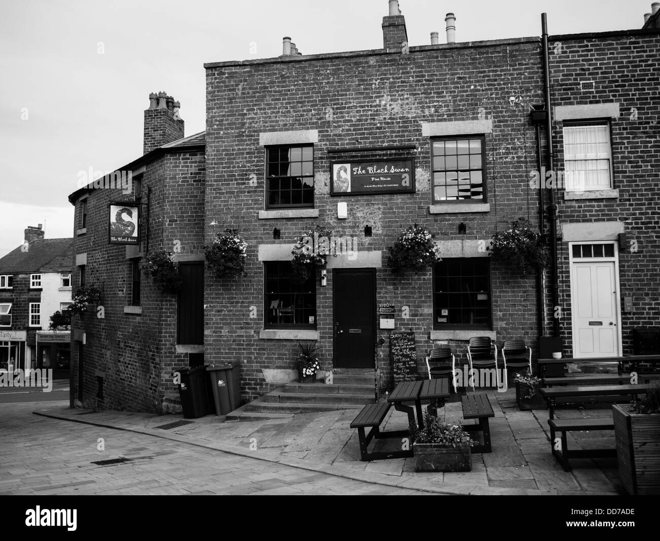 Black Swan public house at the Belper Market Square. Stock Photo