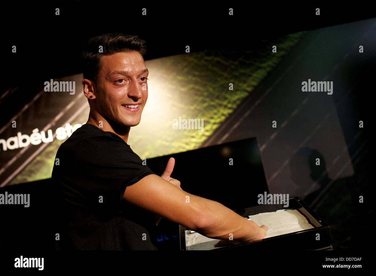 Madrid, Spain. 28th Aug, 2013. Real Madrid Player Mesut Ozil joins Adidas Family at Santiago Bernabeu Adidas Store on August 28, 2013 in Madrid Credit:  Jack Abuin/ZUMAPRESS.com/Alamy Live News Stock Photo