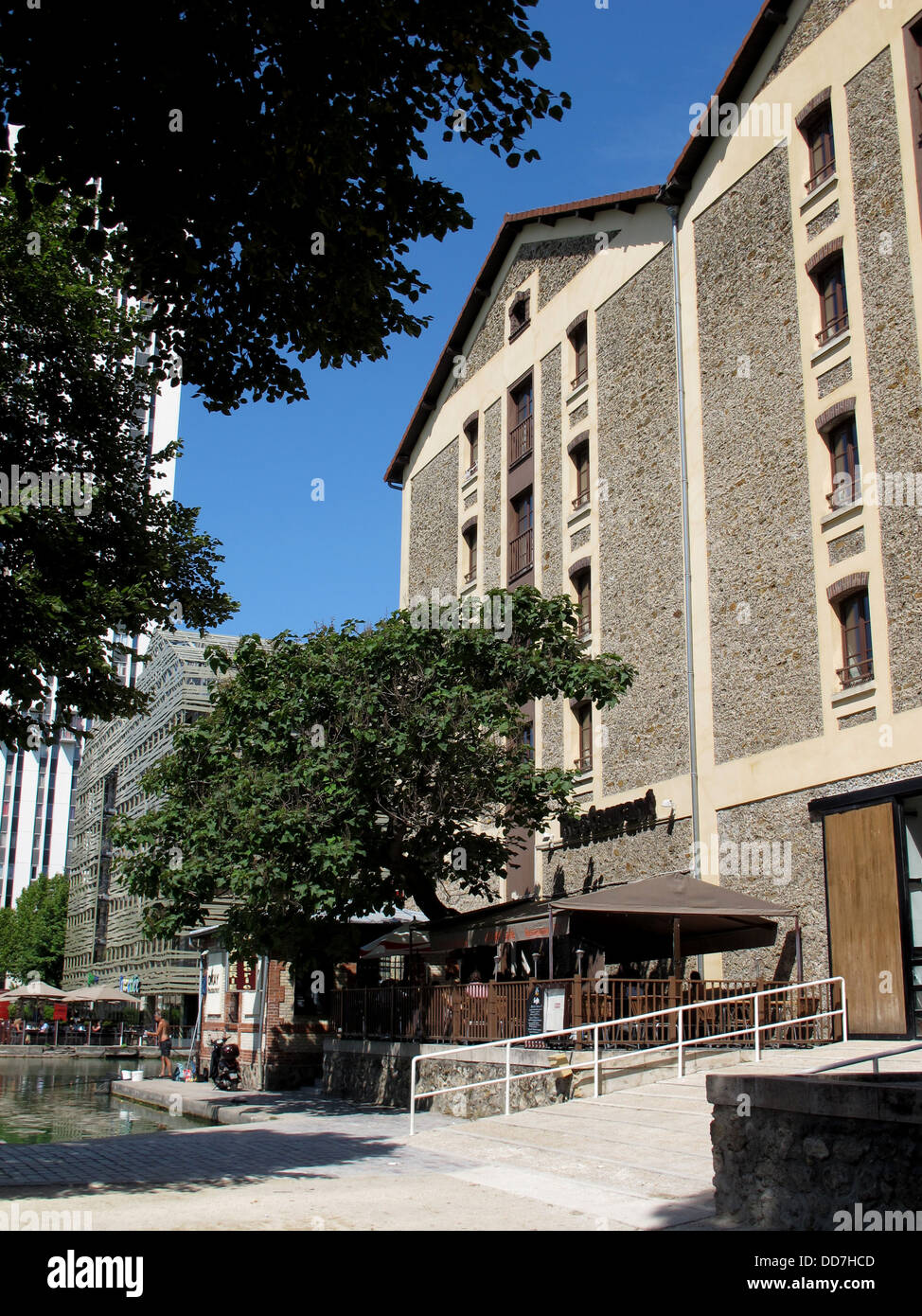 Magasins generaux,general stores,Okay cafe restaurant,Bassin de la