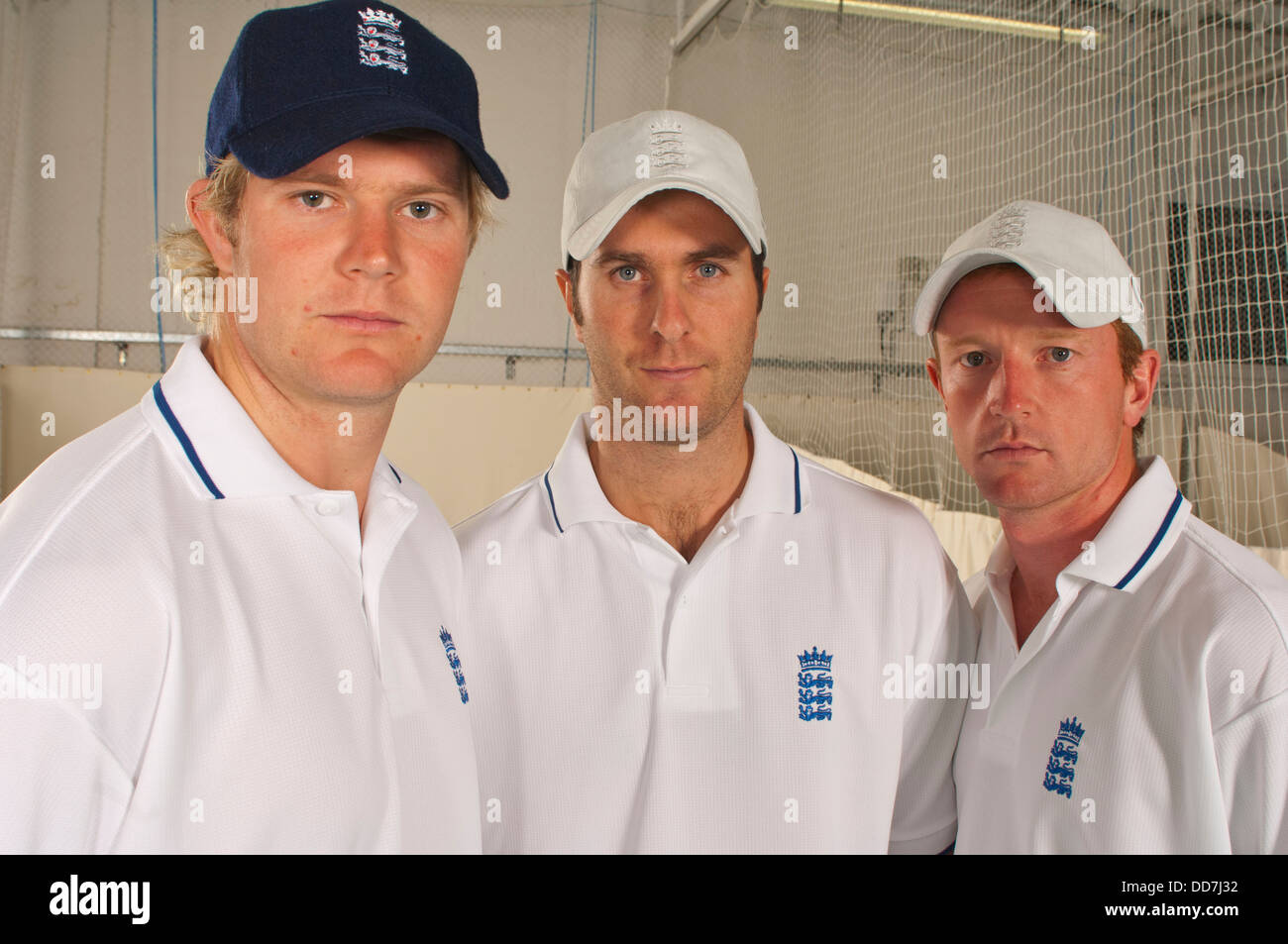England cricketers Michael Vaughan, Matthew Hoggard and Paul Collingwood in Admiral cricket kit Stock Photo