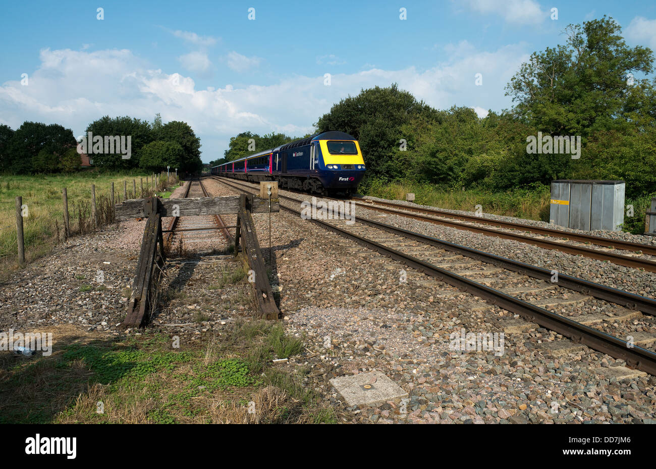 First Great Western High Speed Train at Great Bedwyn, Wiltshire Stock Photo