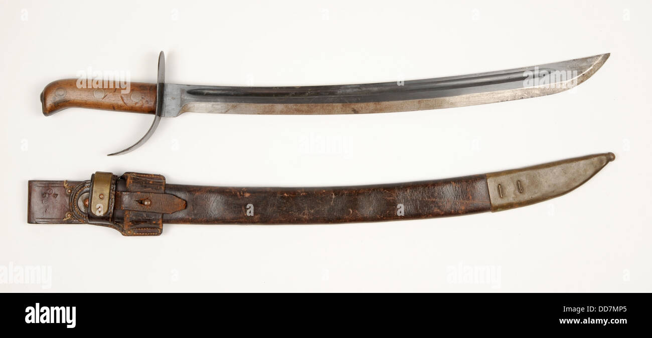 Dutch Klewang Marechausse short sword Model M1898. This example has been modified by the Japanese for issue to their troops duri Stock Photo
