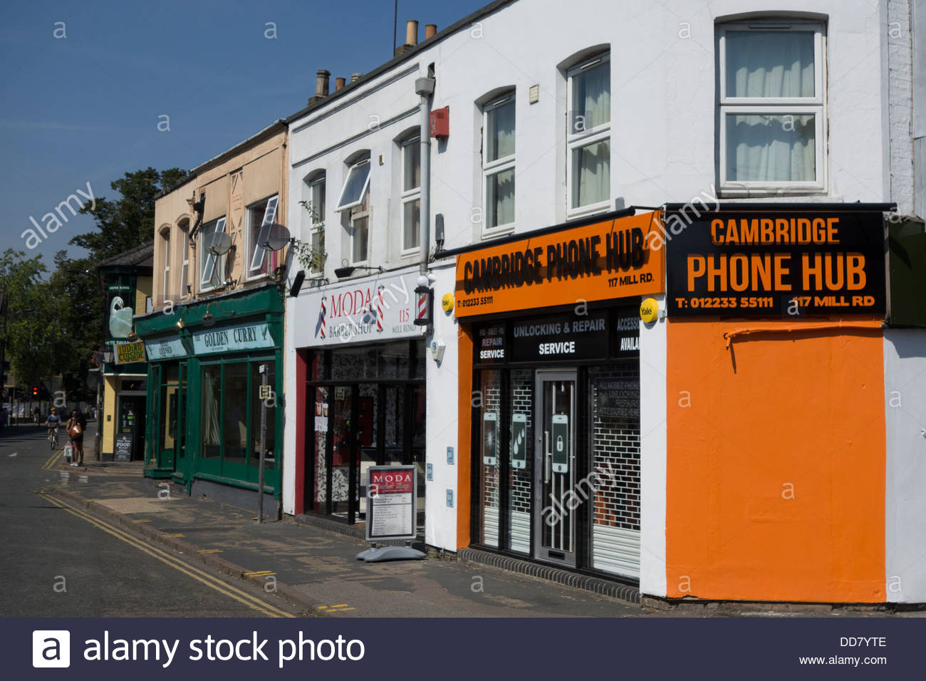 Row Shops High Resolution Stock Photography and Images Alamy