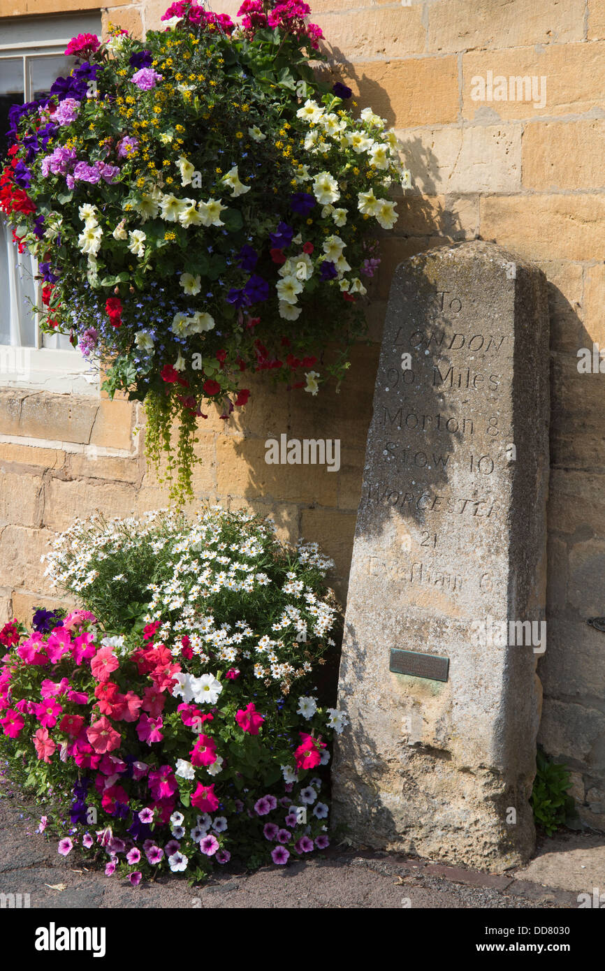 milestone house Broadway cotswolds village worcestershire england uk gb