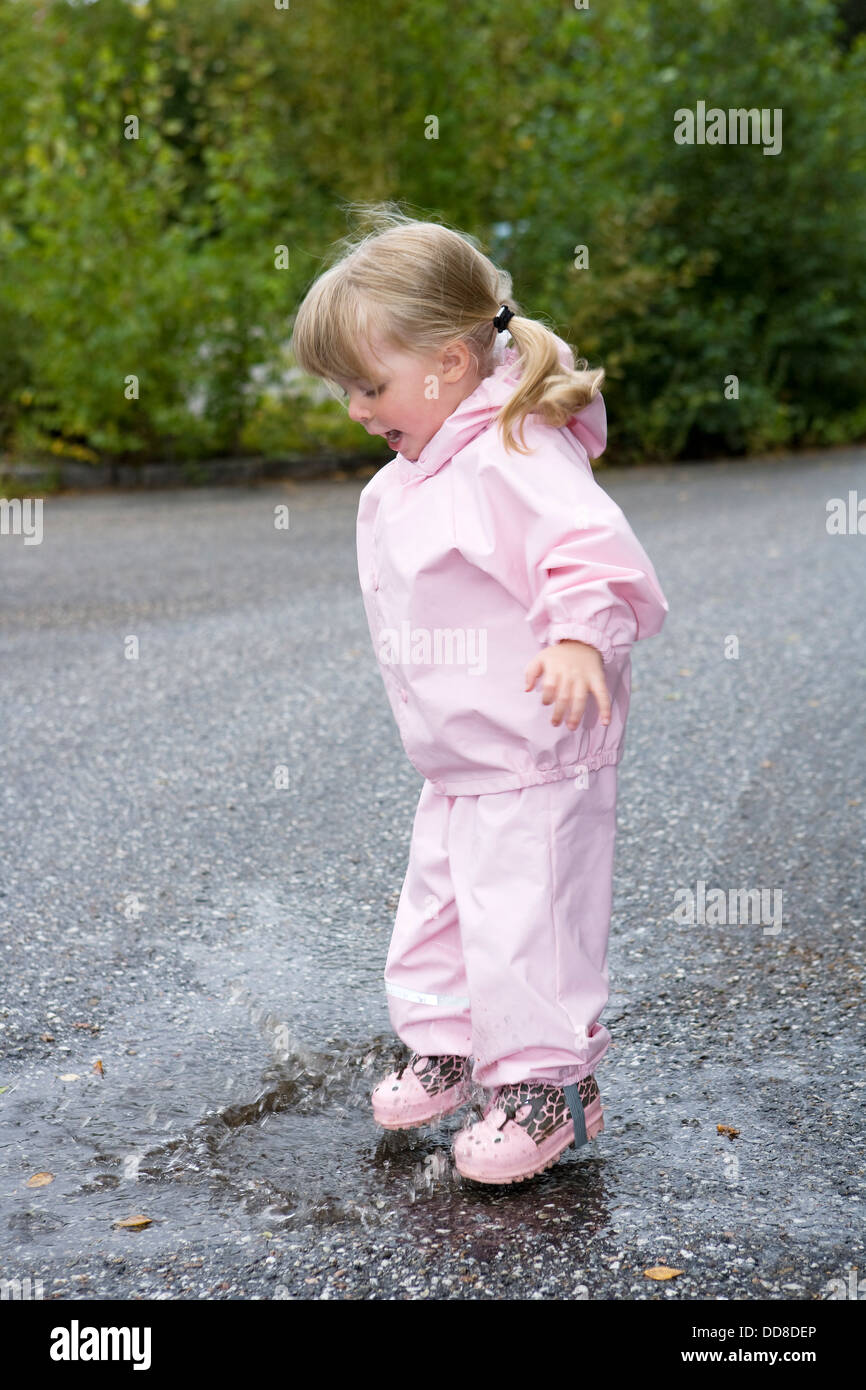 Baby Girl outdoor Stock Photo - Alamy