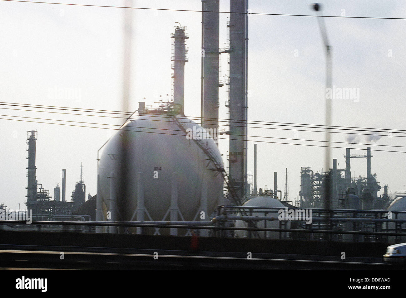 Oil refinery nj hires stock photography and images Alamy