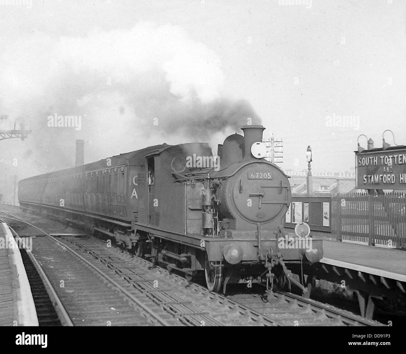 Stamford Ryhall Railway Station Photo Great Northern Railway. Essendine 1 