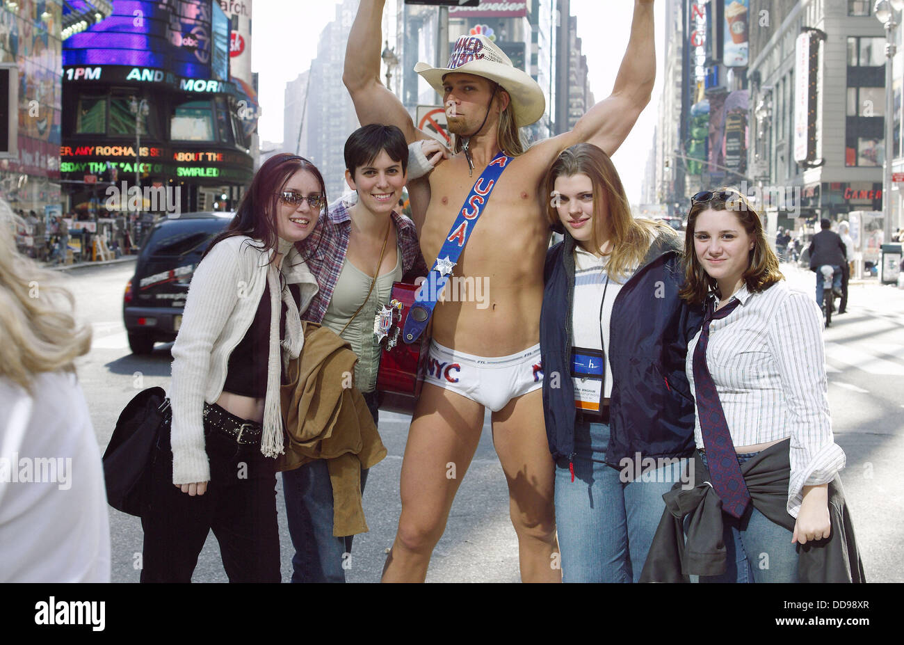 new-york-girls-naked-kafe-butts