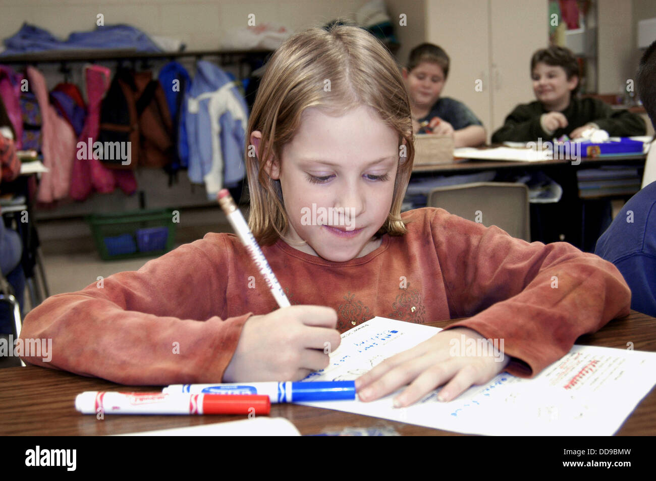 3rd-grade-classroom-stock-photo-alamy