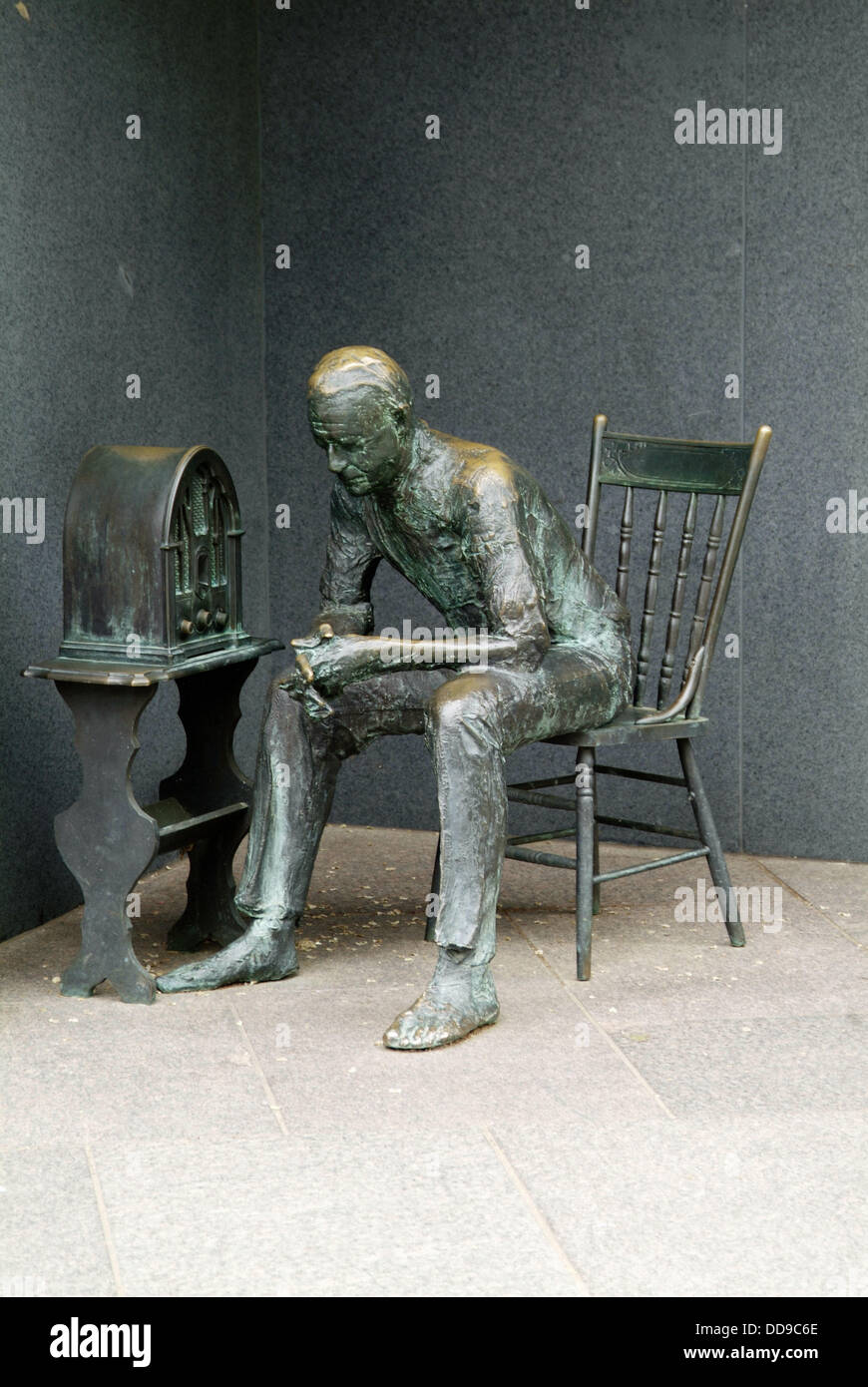 The Fireside Chat Sculpture By George Segal Franklin D Roosevelt Stock Photo Alamy The Fireside Chat Sculpture By George Segal Franklin D Roosevelt Stock Photo Alamy