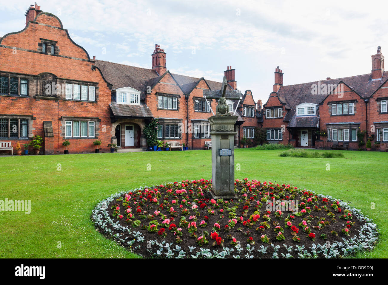 England, Merseyside, Wirral, Port Sunlight, Housing Stock Photo Alamy England, Merseyside, Wirral, Port Sunlight, Housing Stock Photo Alamy