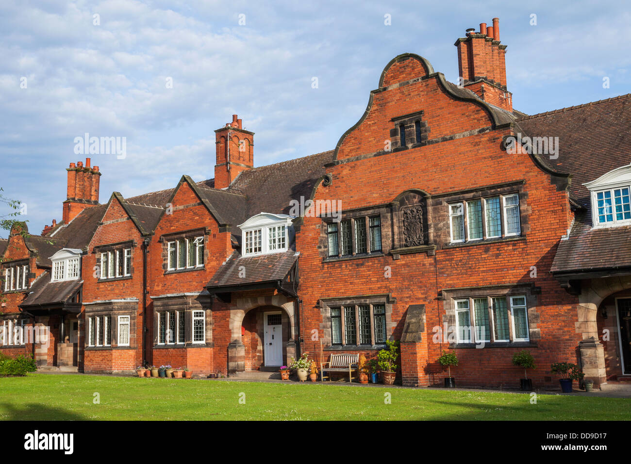 England, Merseyside, Wirral, Port Sunlight, Housing Stock Photo Alamy England, Merseyside, Wirral, Port Sunlight, Housing Stock Photo Alamy