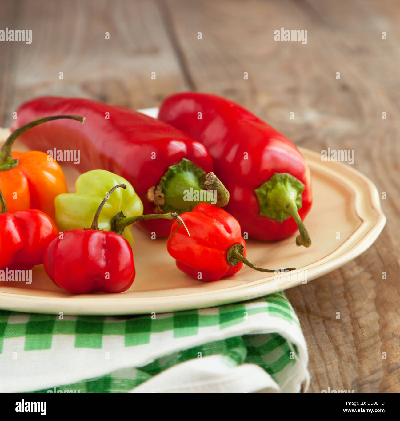 Fresh small bell peppers hi-res stock photography and images - Alamy