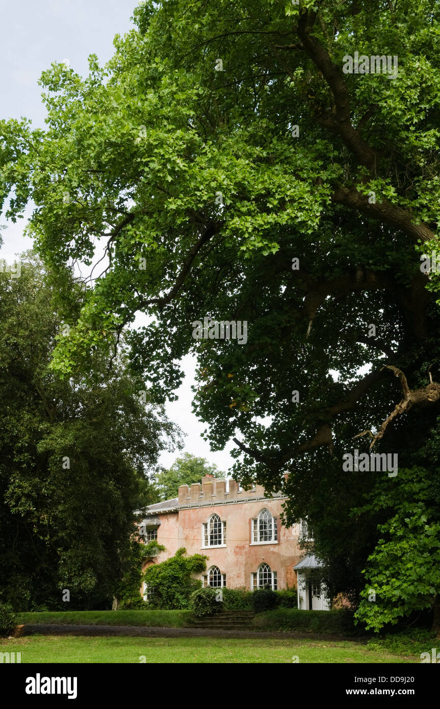 English 18th century country manor hi-res stock photography and images ...