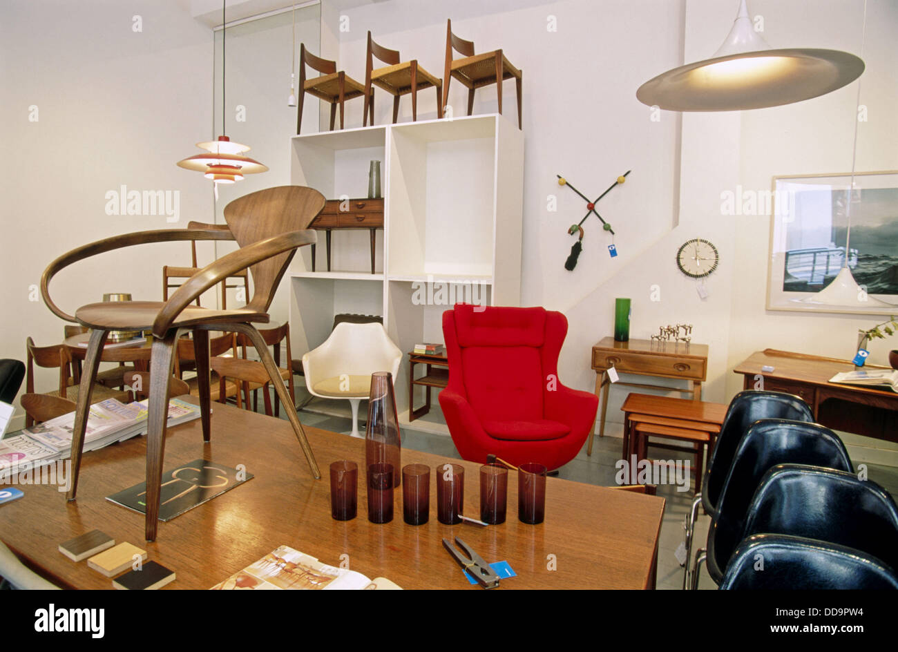 20th century furniture shop. Dublin. Ireland Stock Photo Alamy