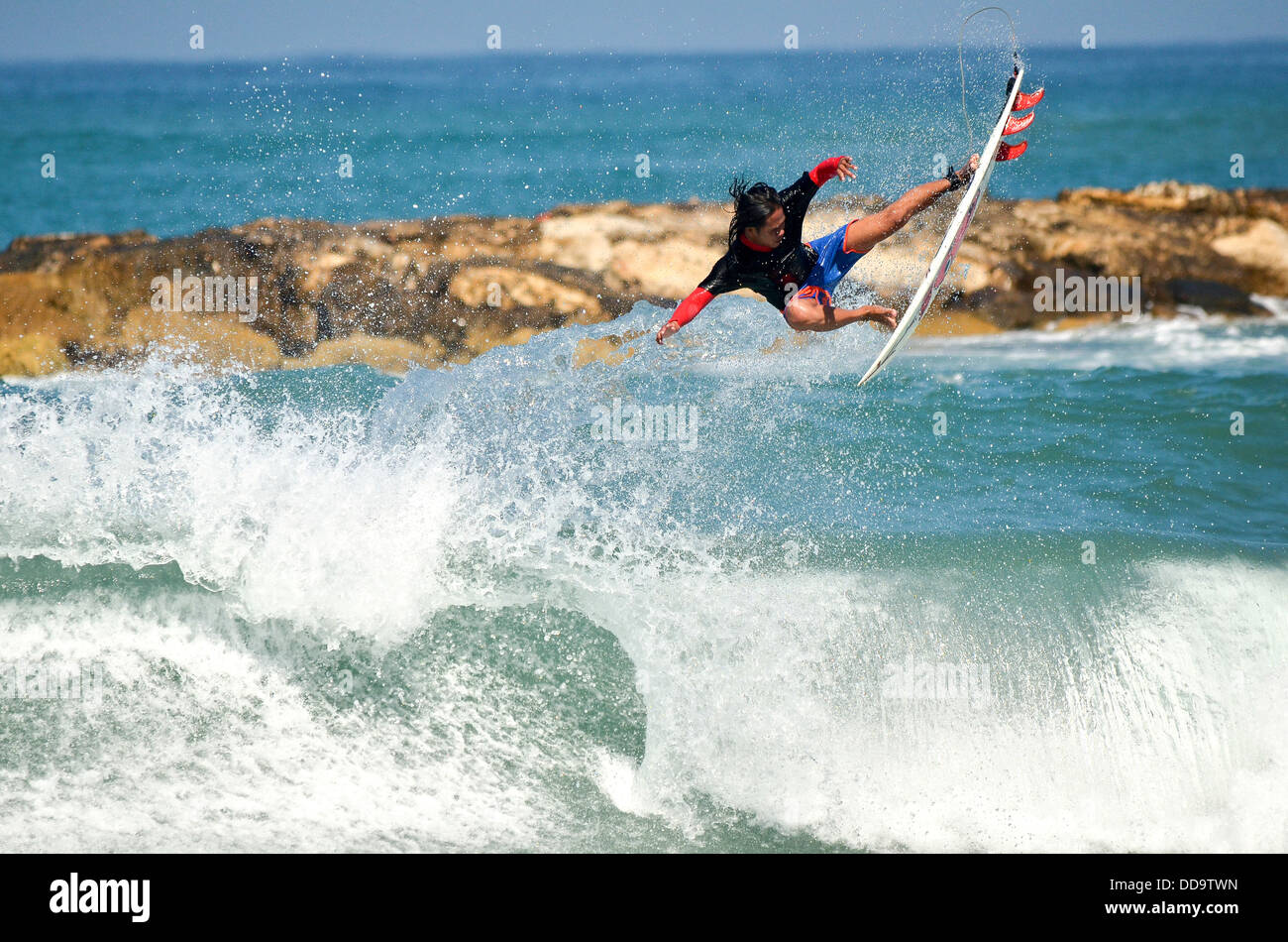 Crest of a wave hi-res stock photography and images - Alamy