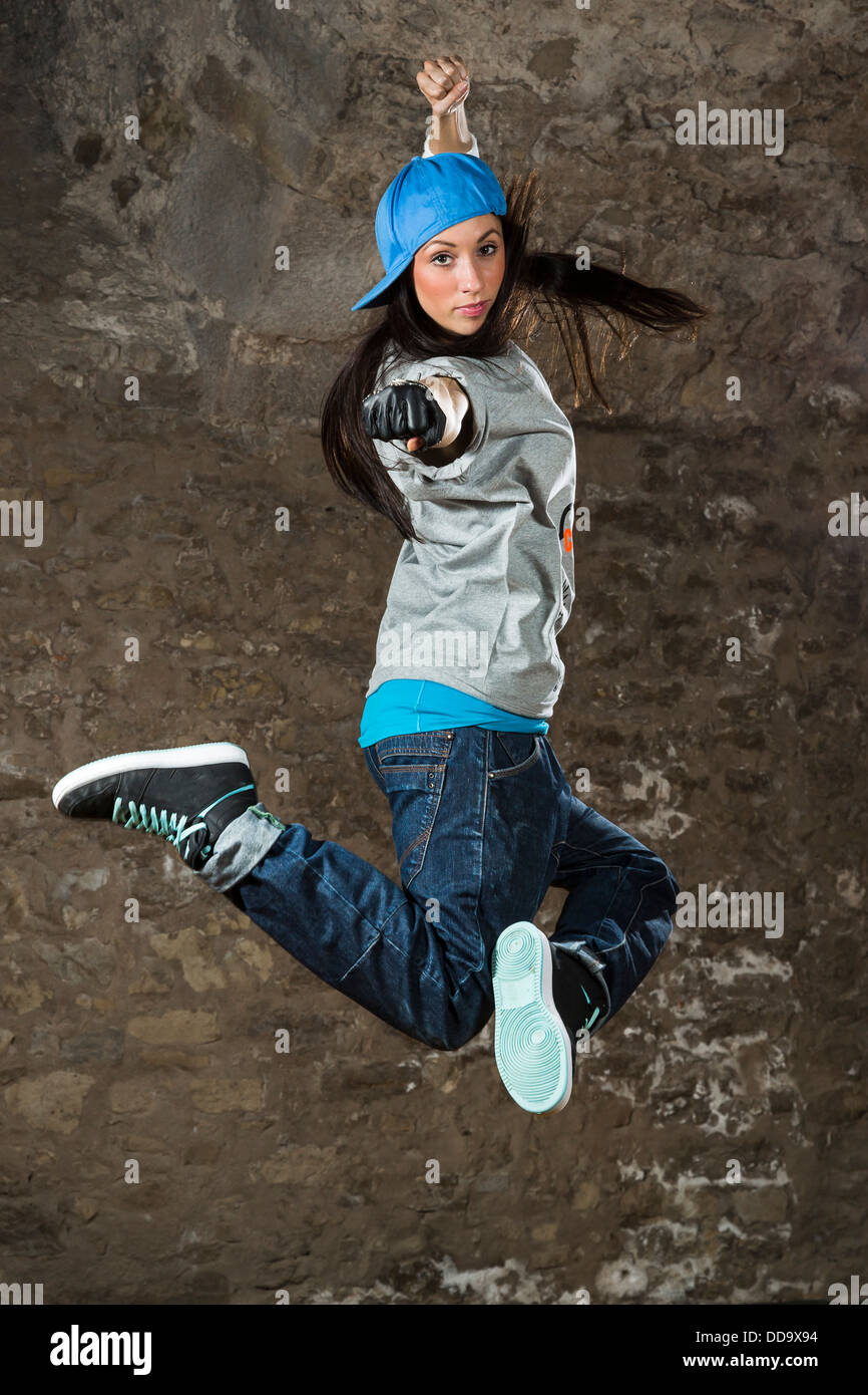 Young woman hip hop dancers dancing Stock Photo