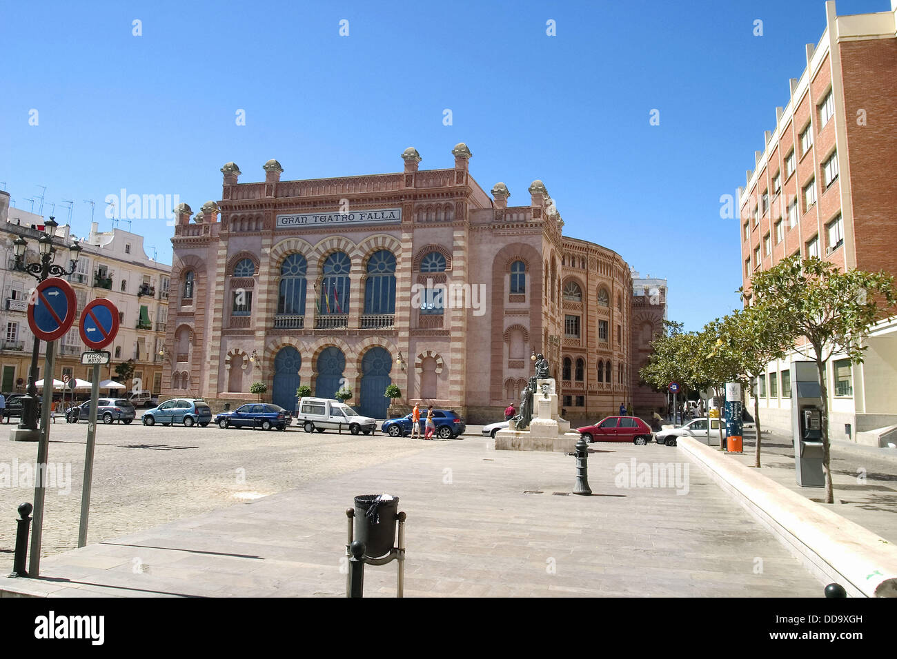 Plaza fragela hires stock photography and images Alamy