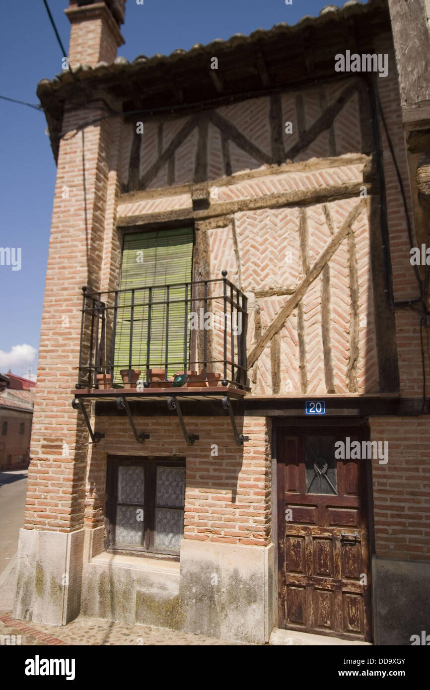 Typical traditional architecture. Saldaña, Palencia province, Castilla