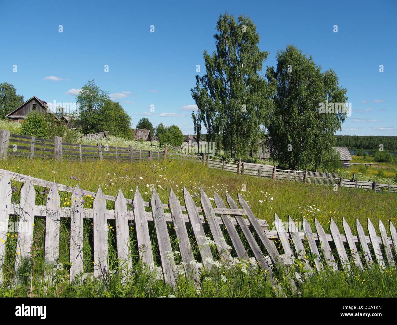 fence in the countryside Stock Photo - Alamy
