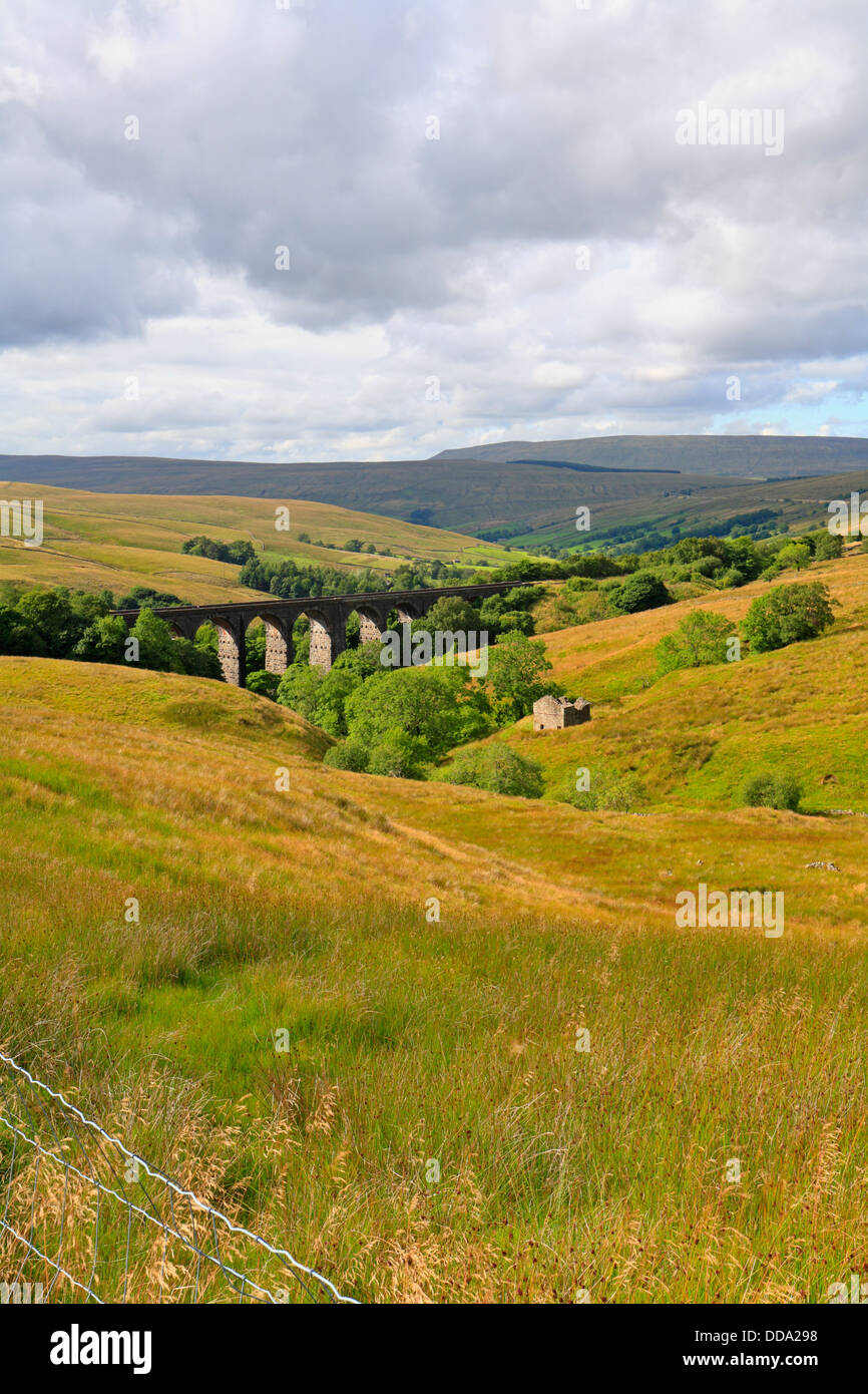 Dent Head Viaduct, Cowgill, Dent towards Baugh Fell, Cumbria, Yorkshire