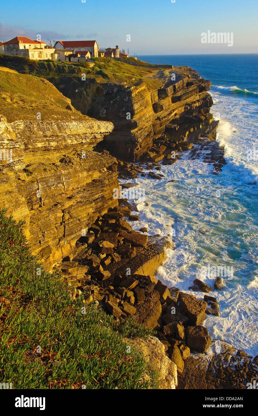 Azenhas do Mar, Cliffs at Praia das maças das maças Beach, Colares ...