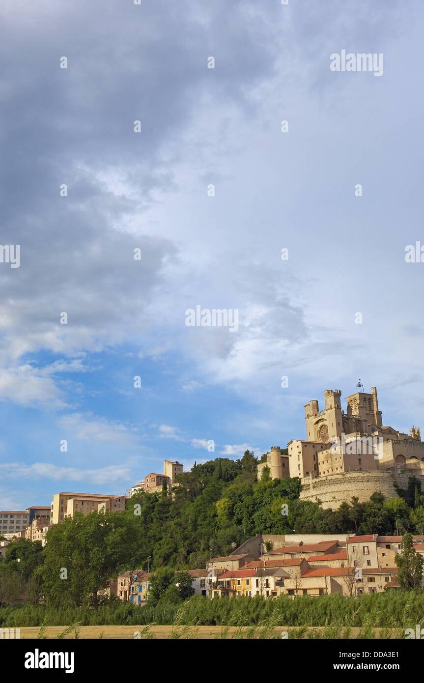 SaintNazaire cathedral (14th century), Beziers. Herault, Languedoc