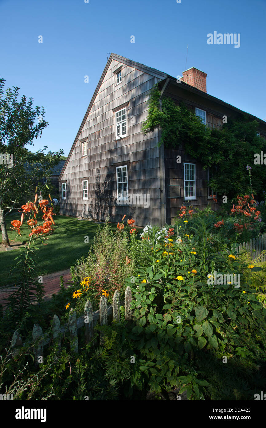 FRONT GARDEN HOME SWEET HOME MUSEUM EAST HAMPTON SOUTH FORK LONG ISLAND