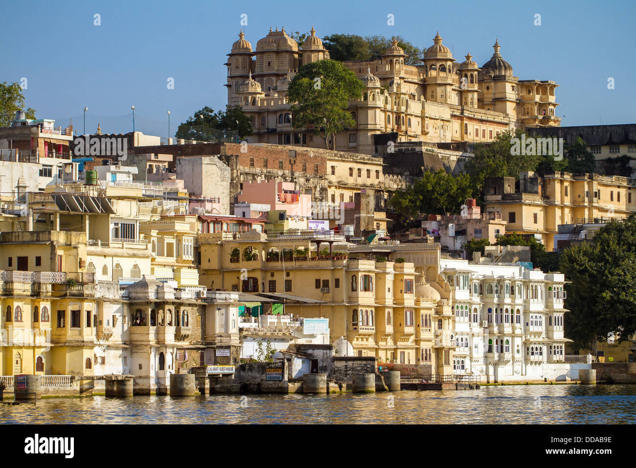 City Palace and Pichola lake in Udaipur, Rajasthan, India Stock Photo