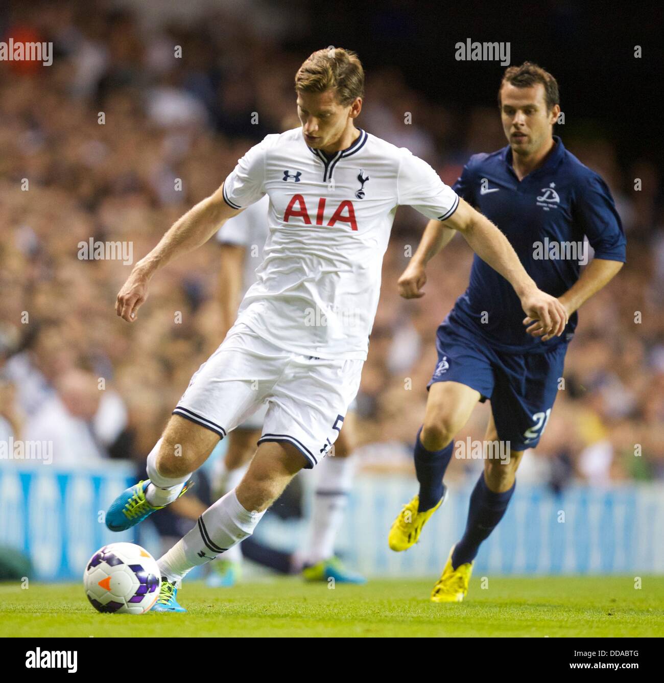 London, UK. 29th Aug, 2013. Jan Vertonghen of Tottenham during the Europa League play off 2nd leg between Tottenham Hotspur and Dinamo Tbilisi from White Hart Lane. Credit:  Action Plus Sports/Alamy Live News Stock Photo