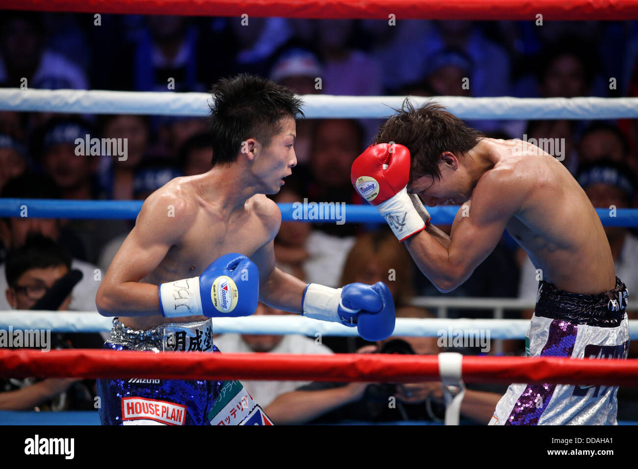 Kanagawa, Japan. 25th Aug, 2013. (L to R) Naoya Inoue, Ryoichi Taguchi ...