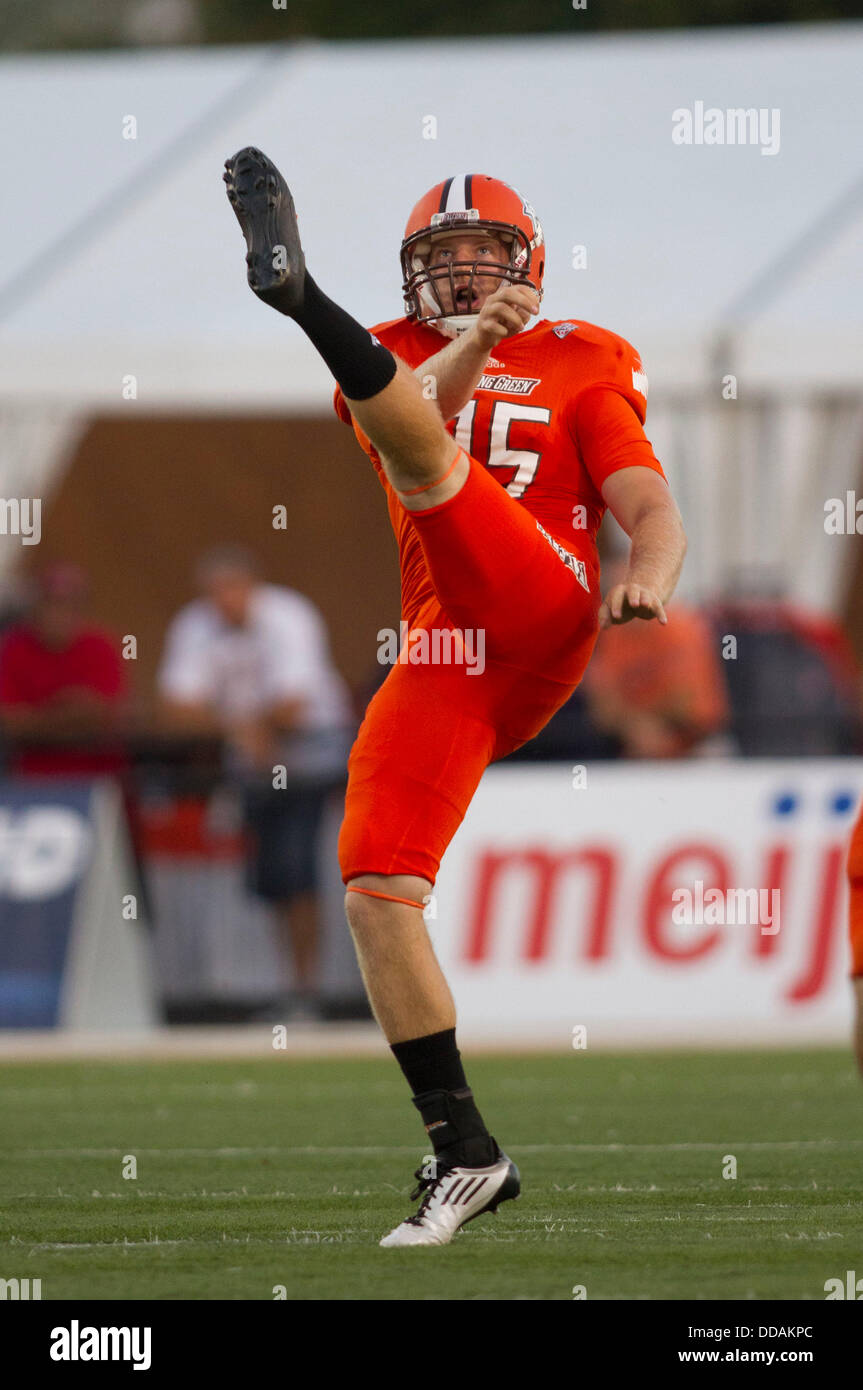 Bowling Green, Ohio, USA. 29th Aug, 2013. Bowling Green Falcons punter Brian Schmiedebusch #95 punts during the NCAA football game between the Tulsa Golden Hurricane and the Bowling Green Falcons at Doyt Perry Stadium. Bowling Green won 34-7. Credit:  csm/Alamy Live News Stock Photo