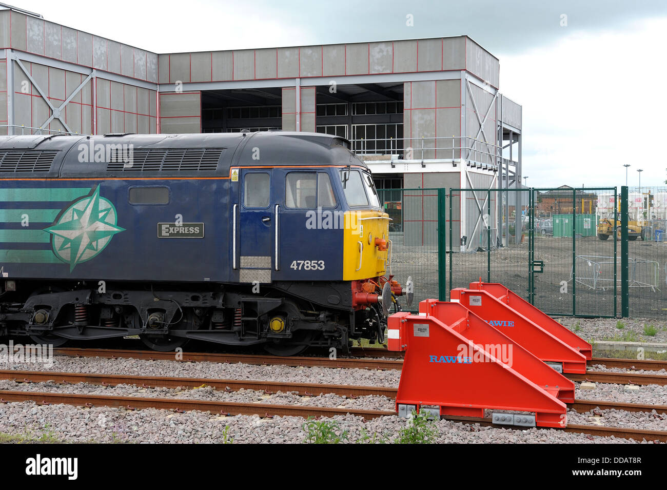 Class 47 locomotive 47853 sits in front of Rawie buffer stops York England uk Stock Photo