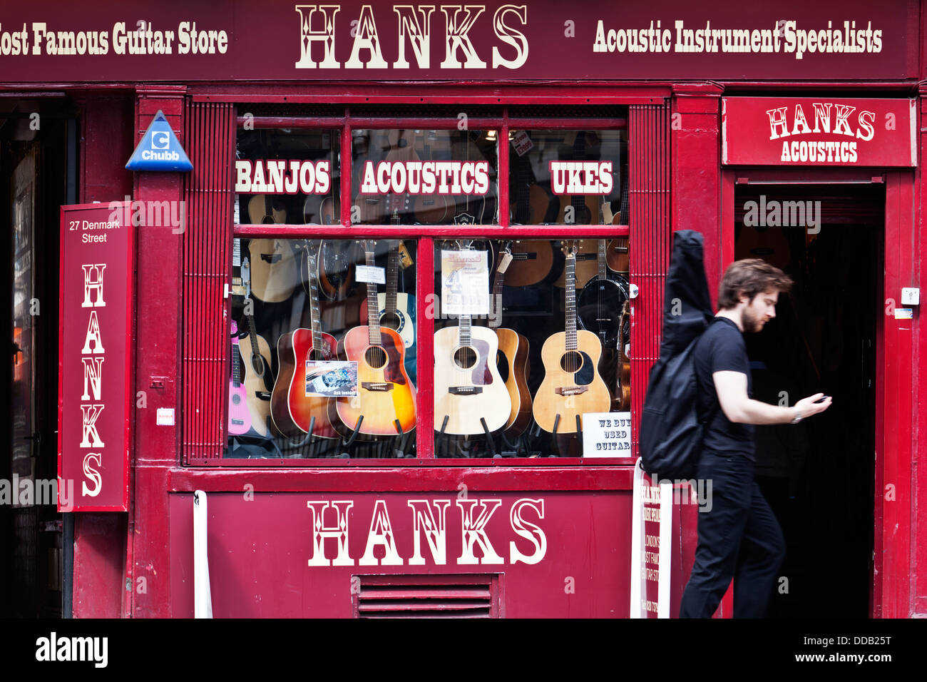 The famous Hanks Guitar store, Denmark Street, Bloomsbury, London Stock  Photo - Alamy