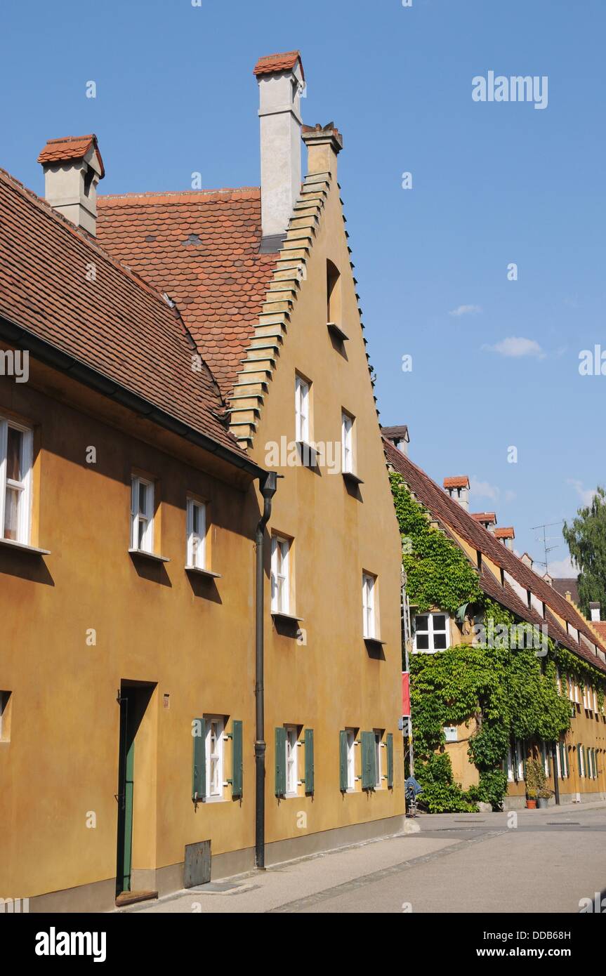 Houses in Augsburg Fuggerei Stock Photo Alamy