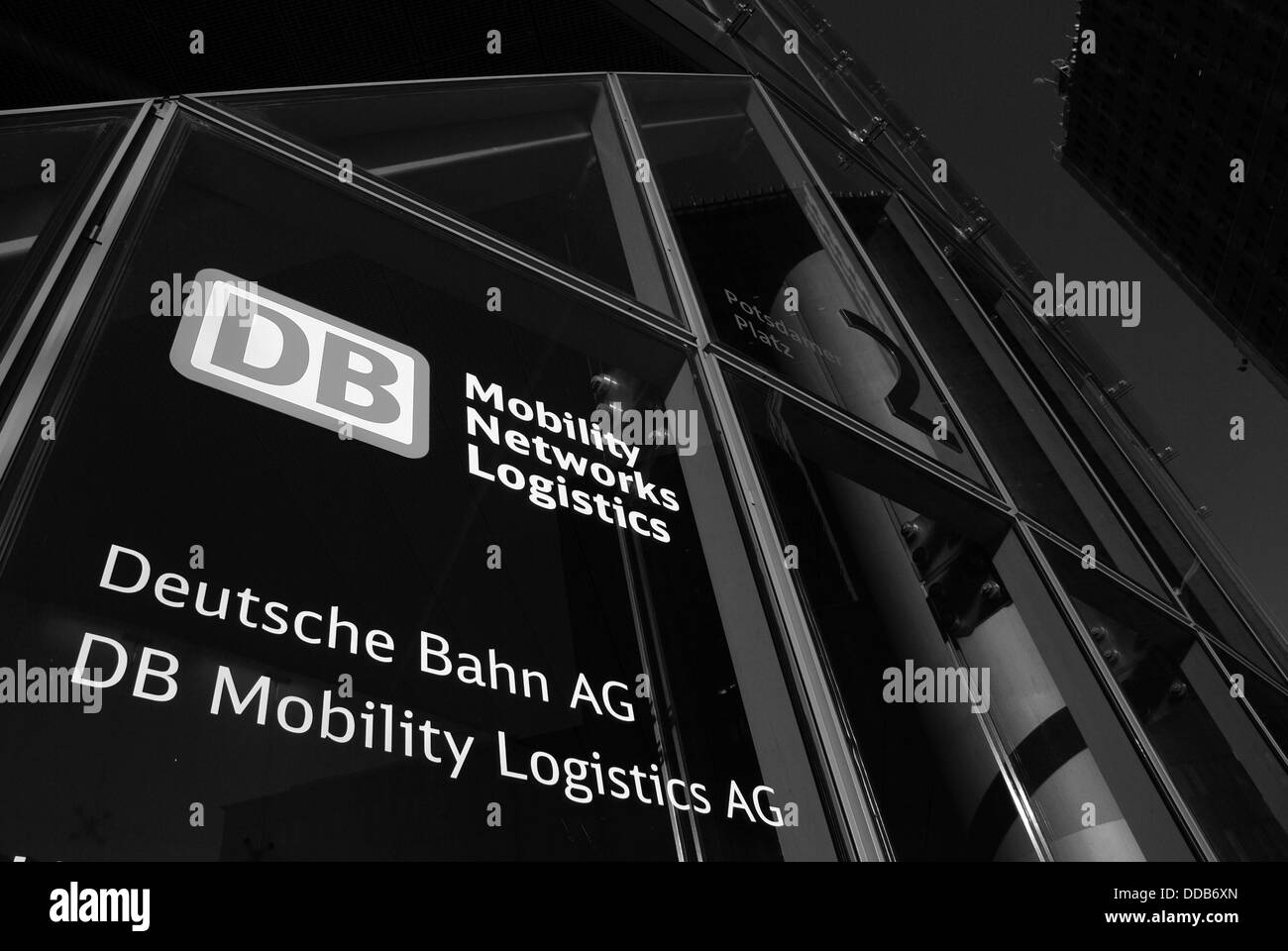 Deutsche Bank visual data 2
