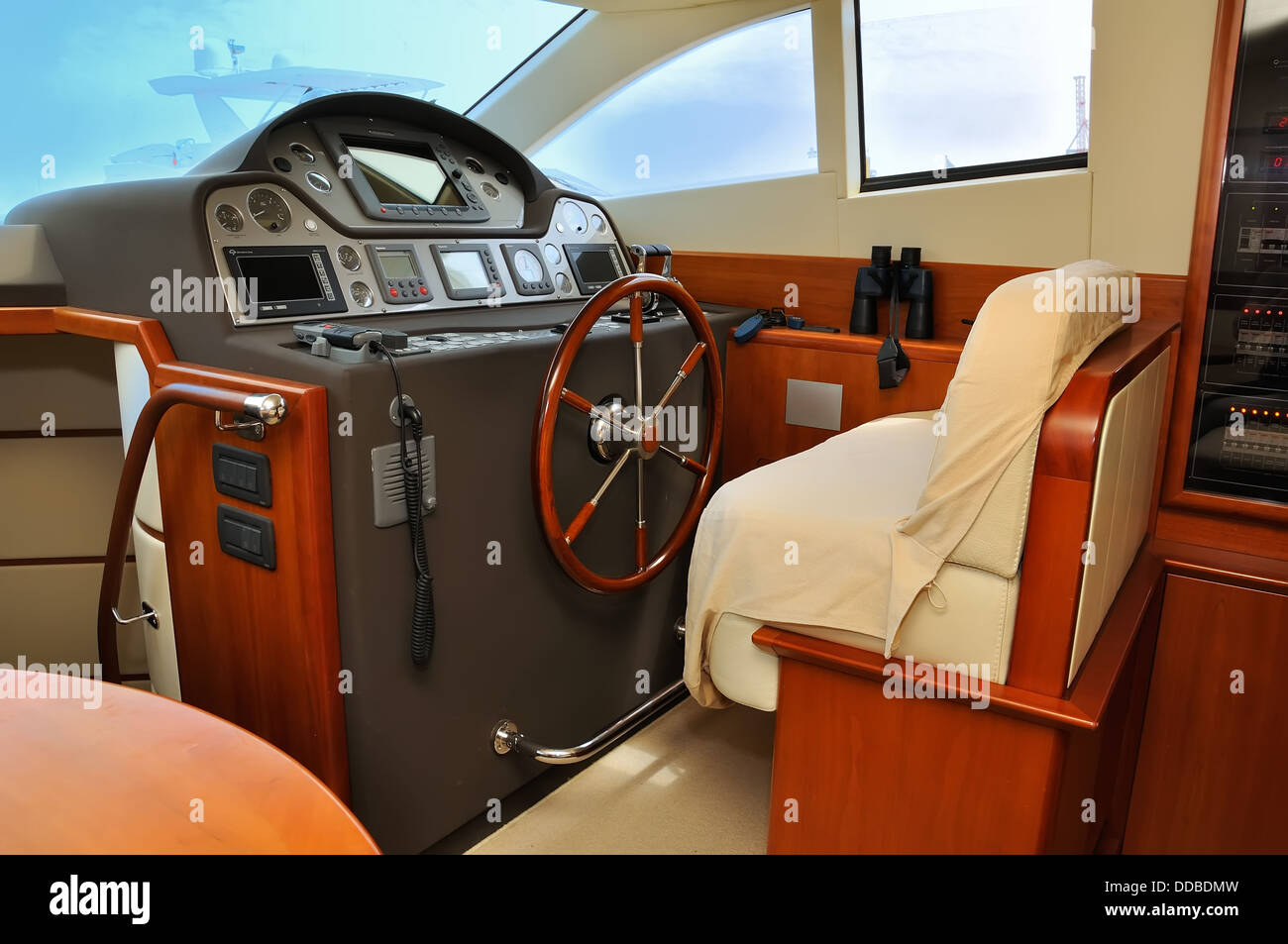 steering wheel yacht Stock Photo Alamy