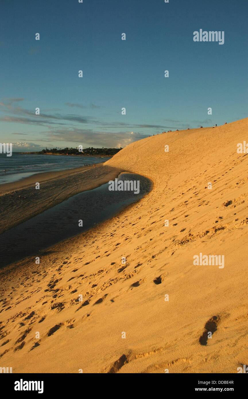 Jericoacoara (Ceara, Brazil): the main dune at sunset Stock Photo - Alamy