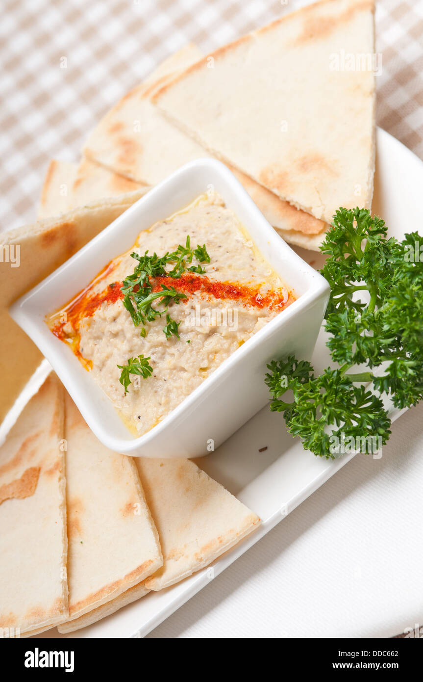 moutabal baba ghanoush eggplant dip Stock Photo Alamy