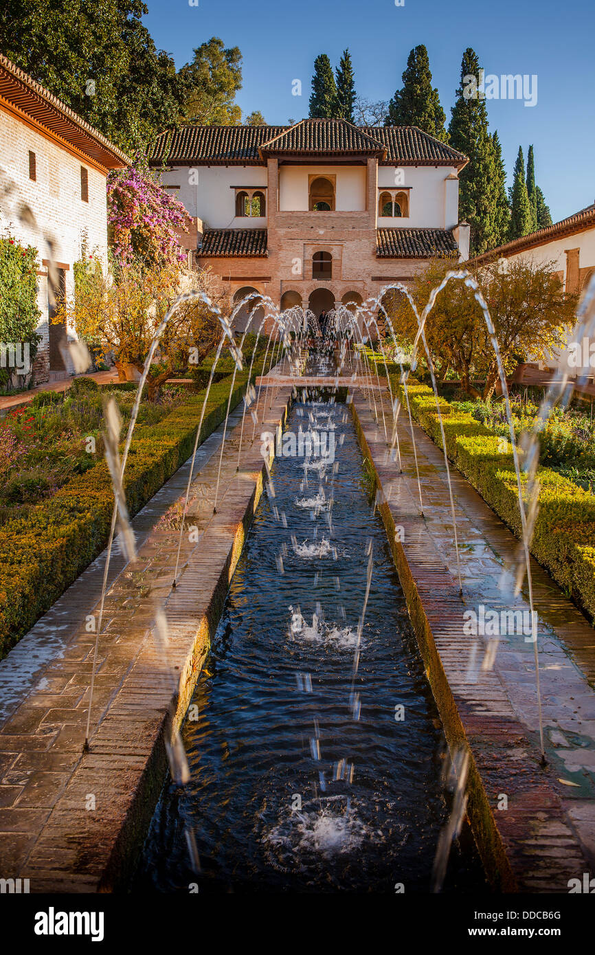 Patio de la Acequia (courtyard of irrigation ditch). El Generalife. La Alhambra. Granada. Andalusia Stock Photo