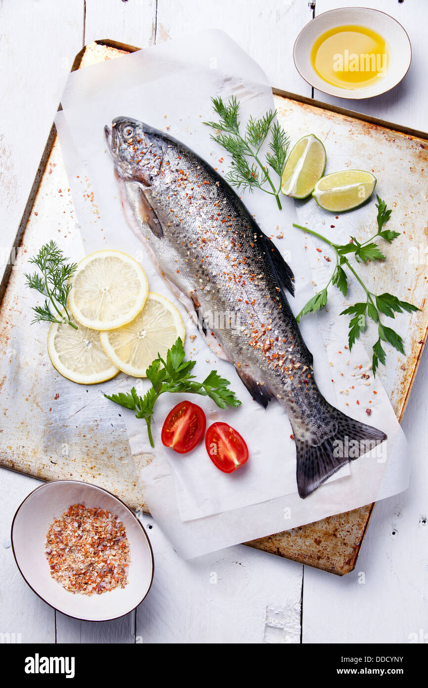 Edible fish hires stock photography and images Alamy