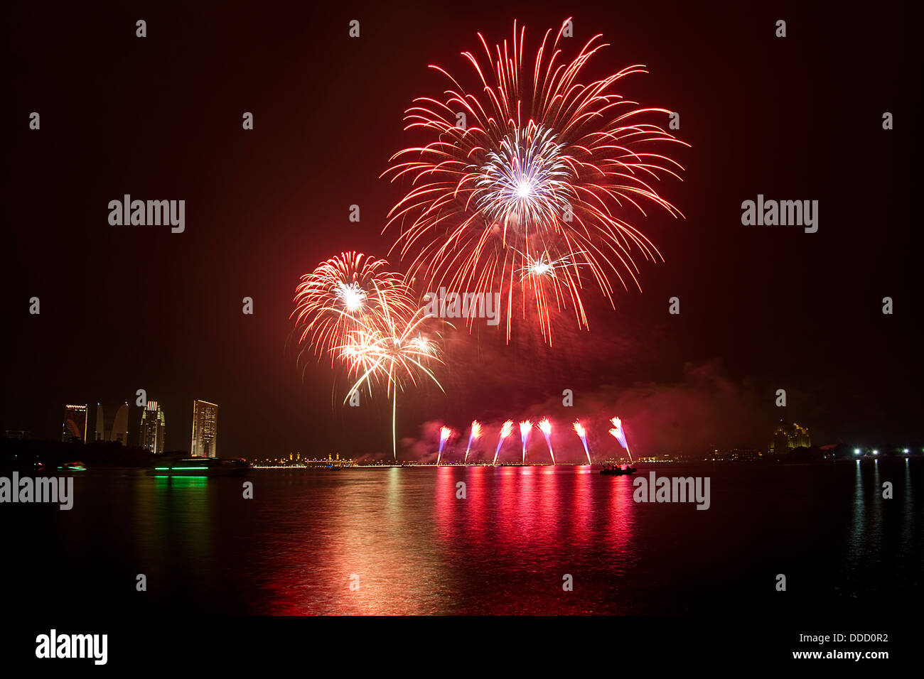 Fireworks display at the International Fireworks Competition in Putrajaya, Malaysia on August 30 to October 2, 2013 Stock Photo