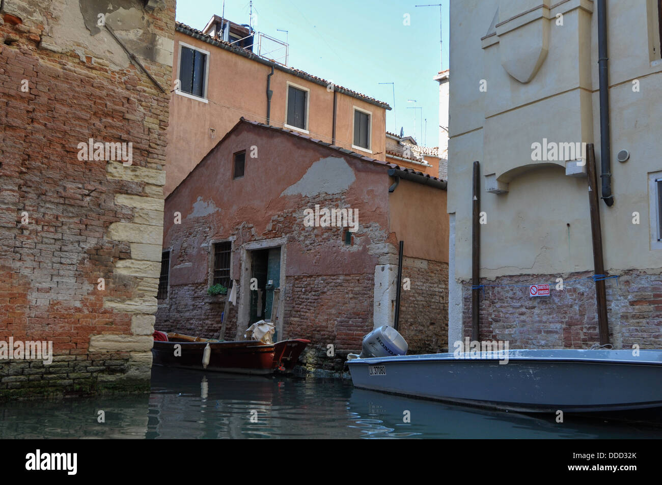 Water scene with multi colored houses of Venice Italy Stock Photo - Alamy