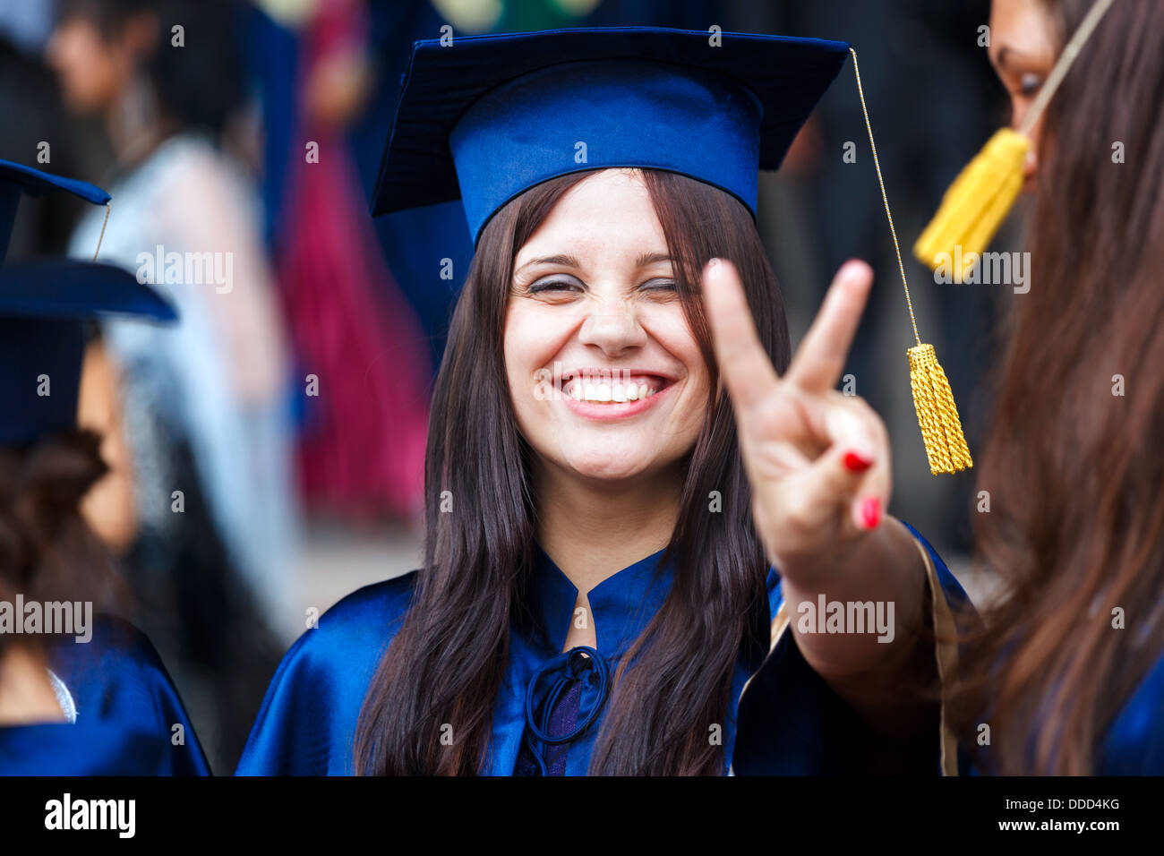 Gown toga education school hi-res stock photography and images - Alamy
