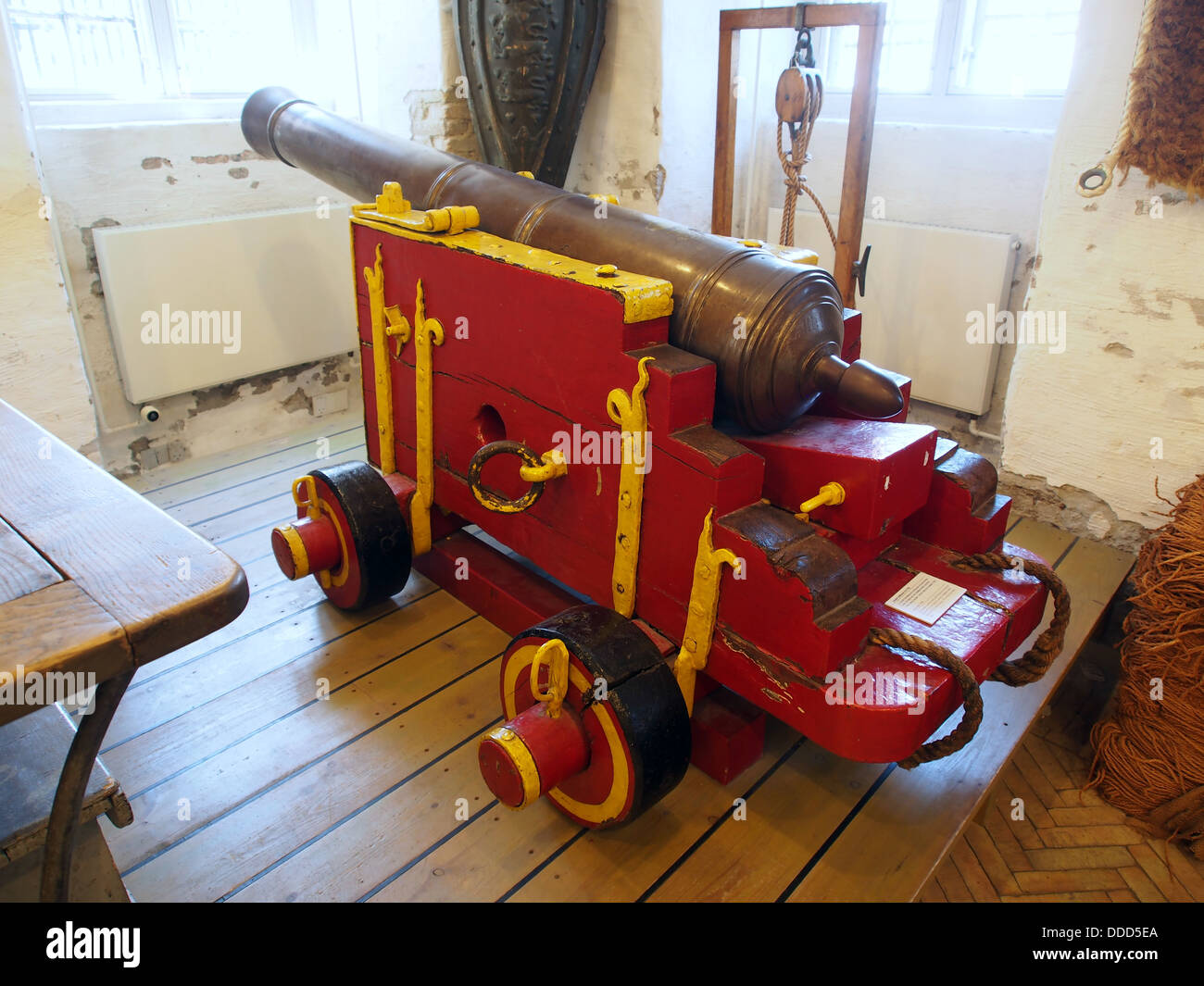 1730 12 pounder steel gun, pic1 Stock Photo
