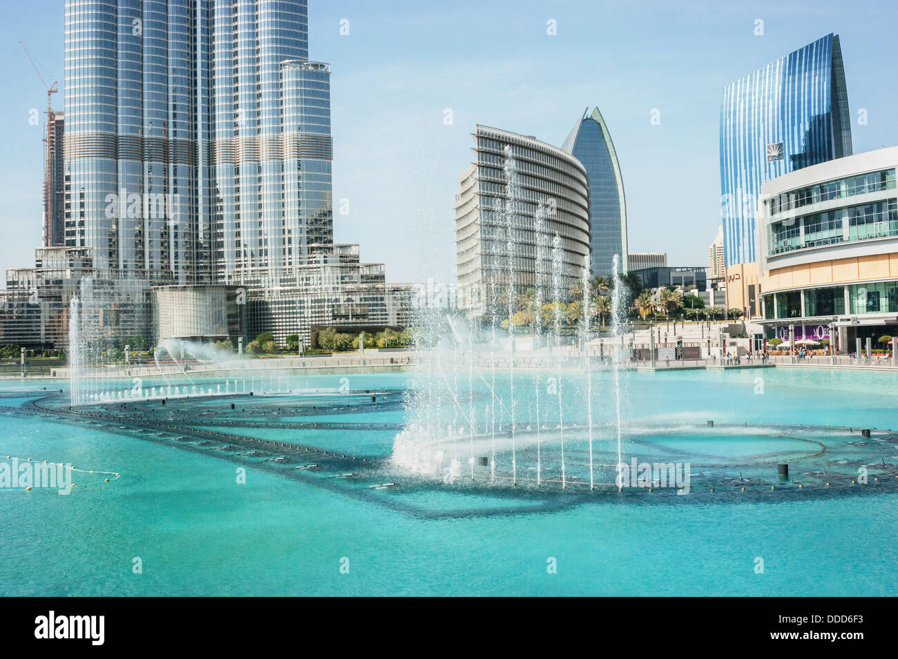 Dancing fountains downtown and in a man-made lake in Dubai Stock Photo